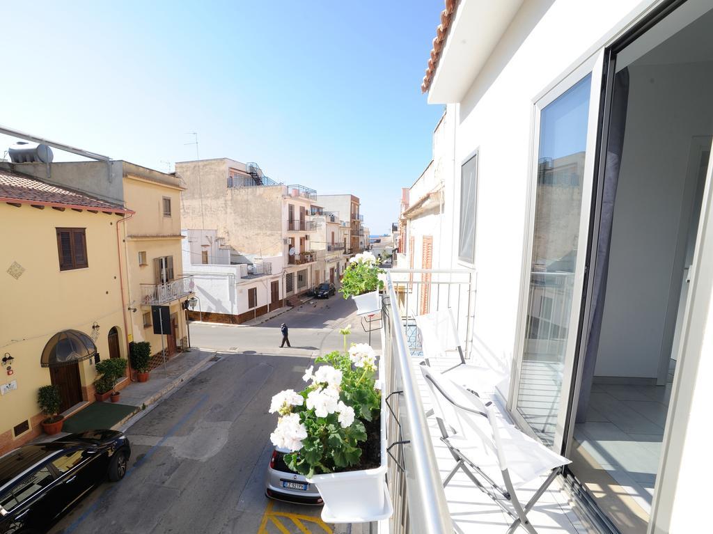 Le Quattro Perle Daire Terrasini Dış mekan fotoğraf